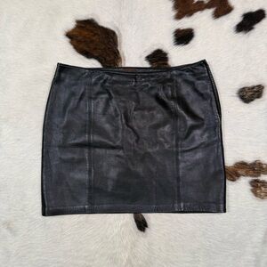 Vintage Daniel Leather Mini Skirt – Black Leather – Size 12